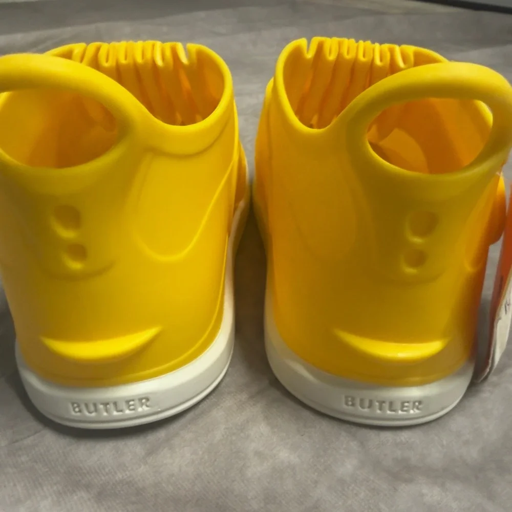 Butler Rockhopper Kids Yellow Waterproof Overshoes Boots Size 11-13 Made in USA